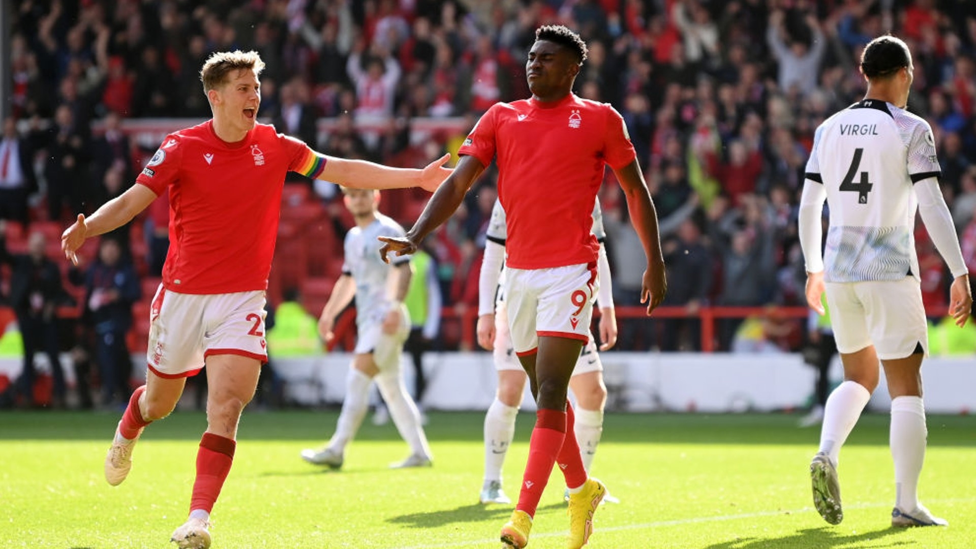 論中對切爾 論中對切爾