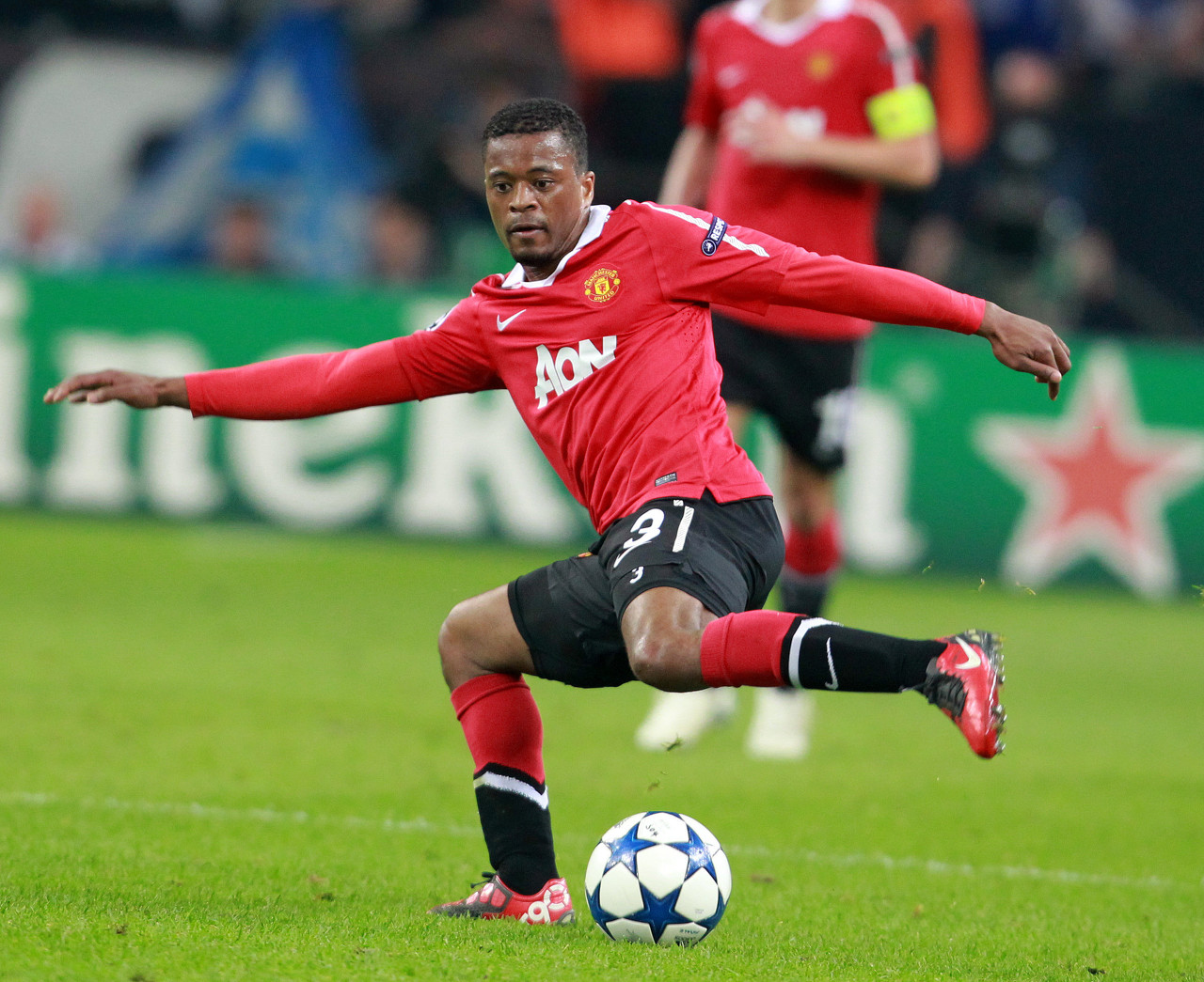 亚在比赛结 亚在比赛结